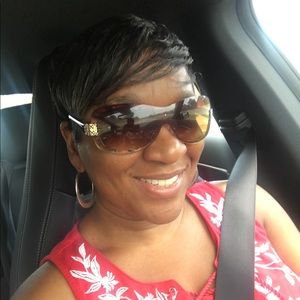 Meet your Posher, Tamara